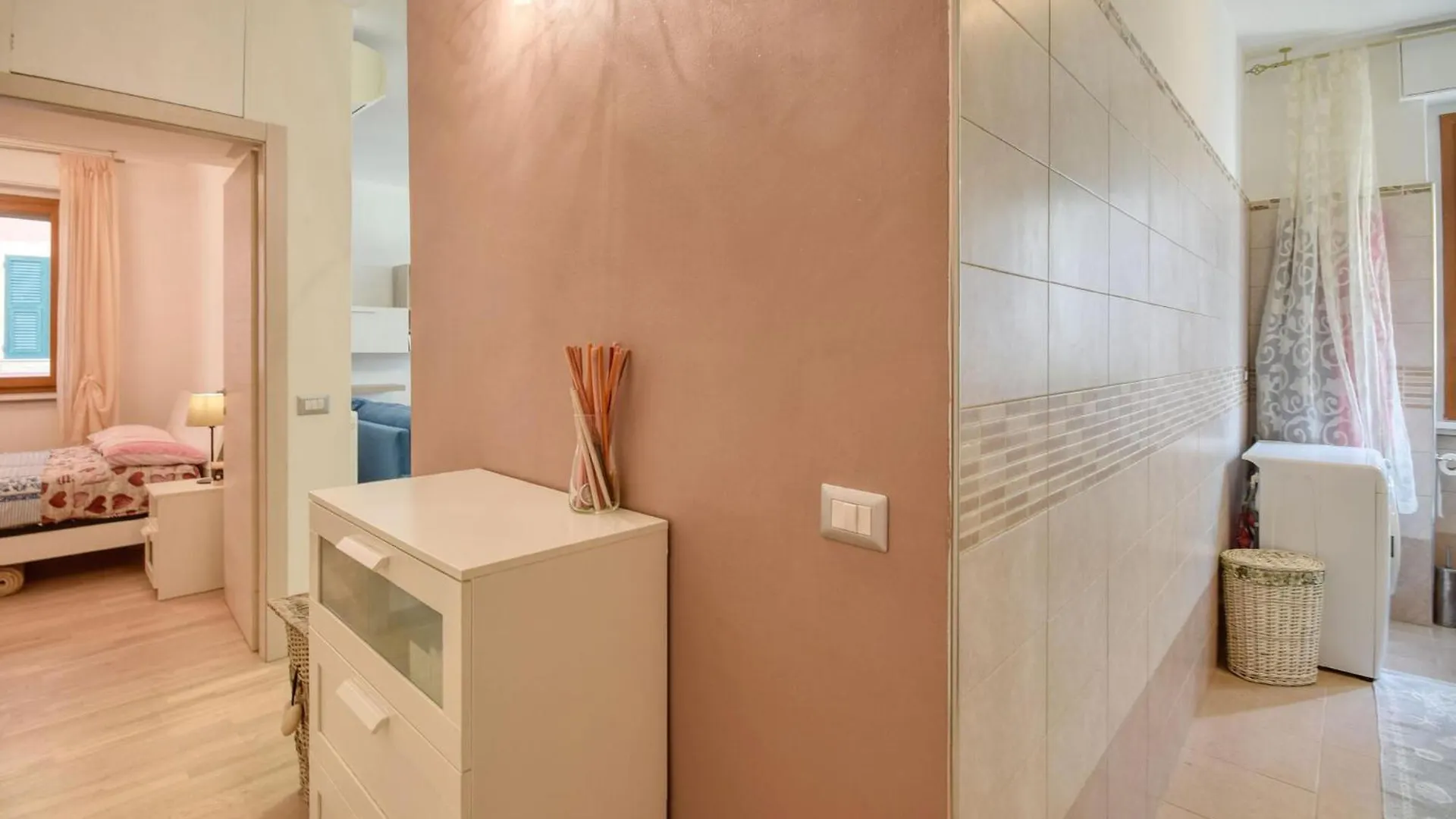 1 Bedroom Lovely Apartment In Camogli Italia